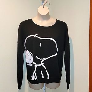 PEANUTS CHARLIE BROWN SNOOPY  LONG SLEEVE GRAPHIC T-SHIRT